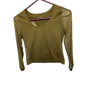 Athleta Women's Green Pacer Mesh Top Size S Short Sleeve Activewear